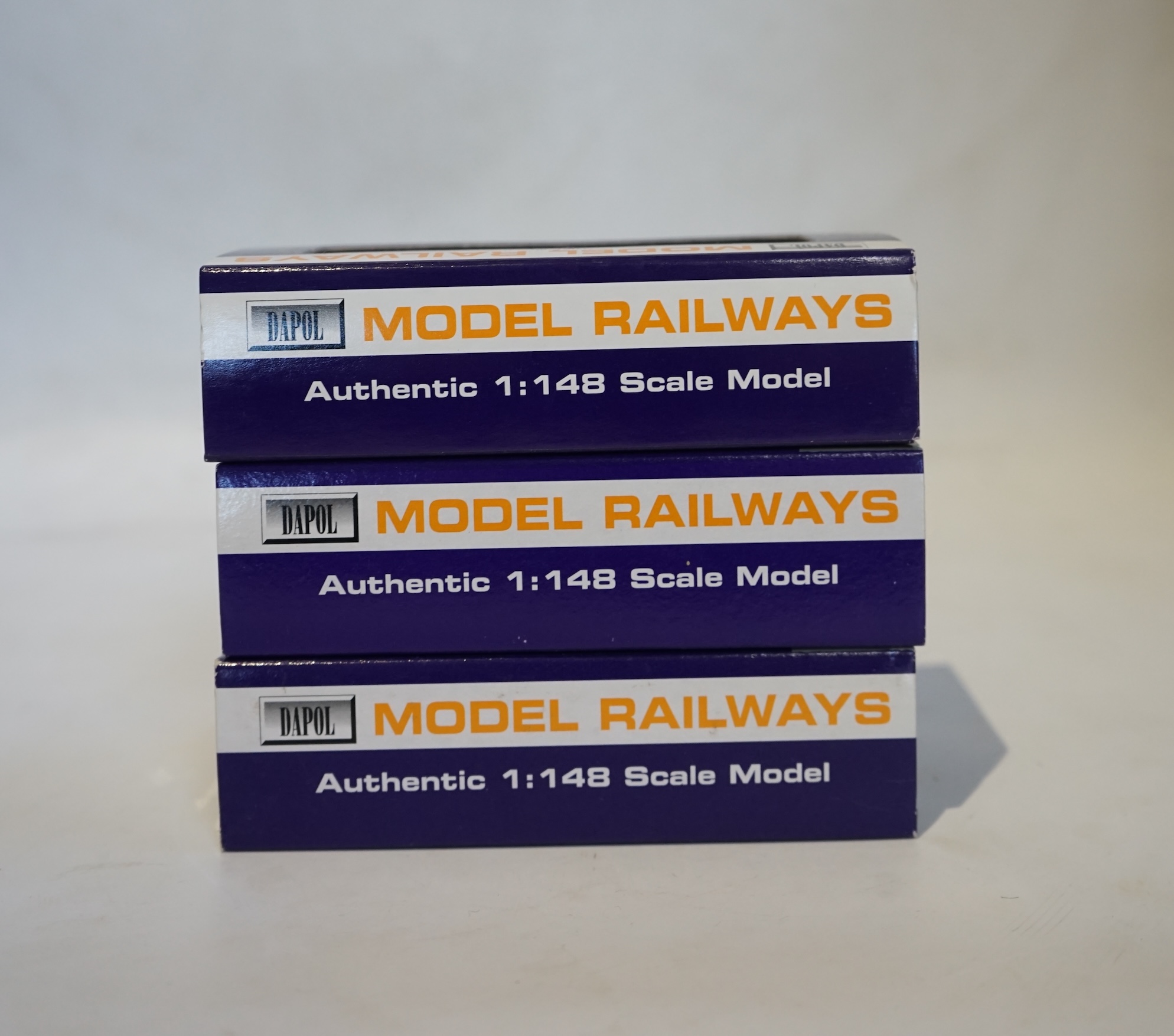 Three boxed Dapol N gauge railway GWR tank locomotives; a Class 45xx, 4523 (ND-014), a Class 14xx, 1420 (ND004), and a Class 14xx, 1425 (ND001). Condition - good.